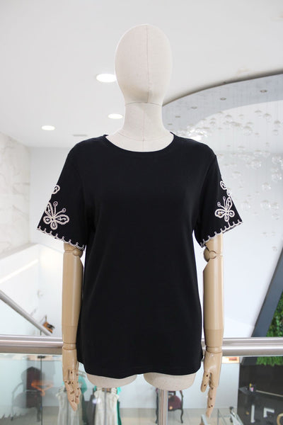 T-shirt negra mariposas