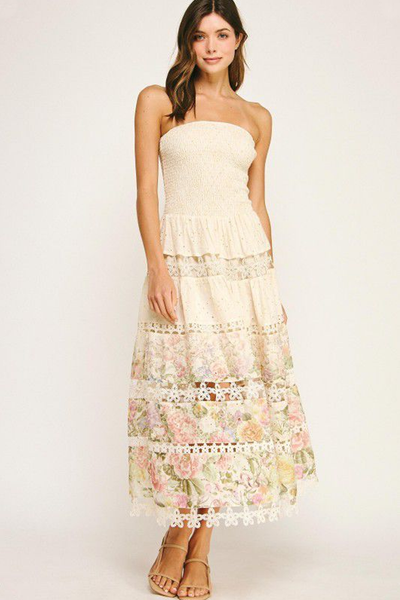 Vestido strapless beige con flores