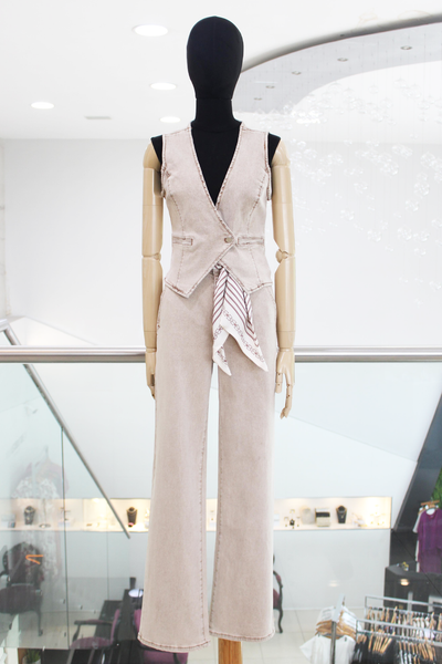 Conjunto denim beige