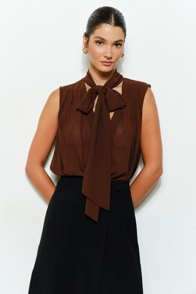 Blusa de gasa café