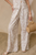 Pantalón hojas beige