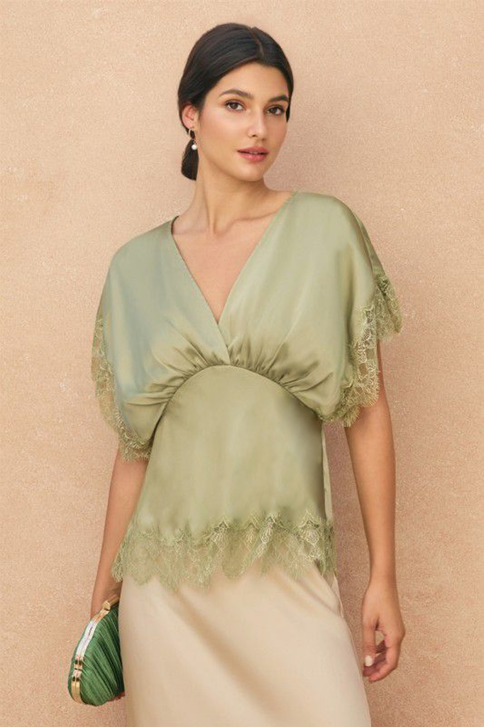 Blusa verde encaje