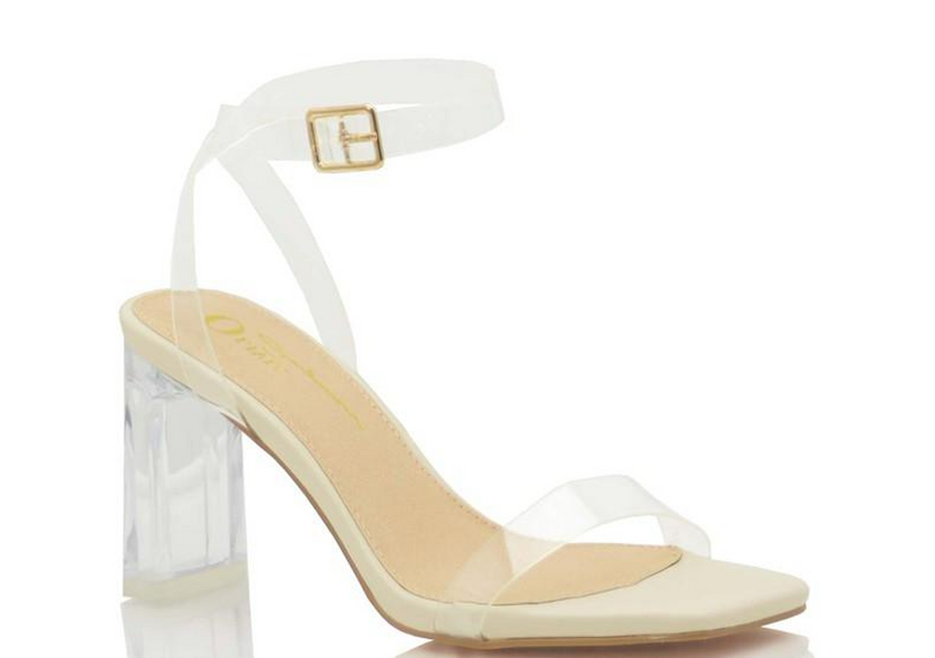 Tacones beige transparentes
