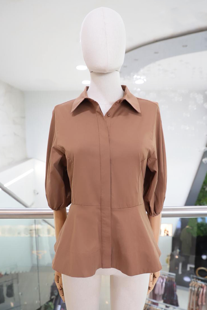 Blusa camisera café