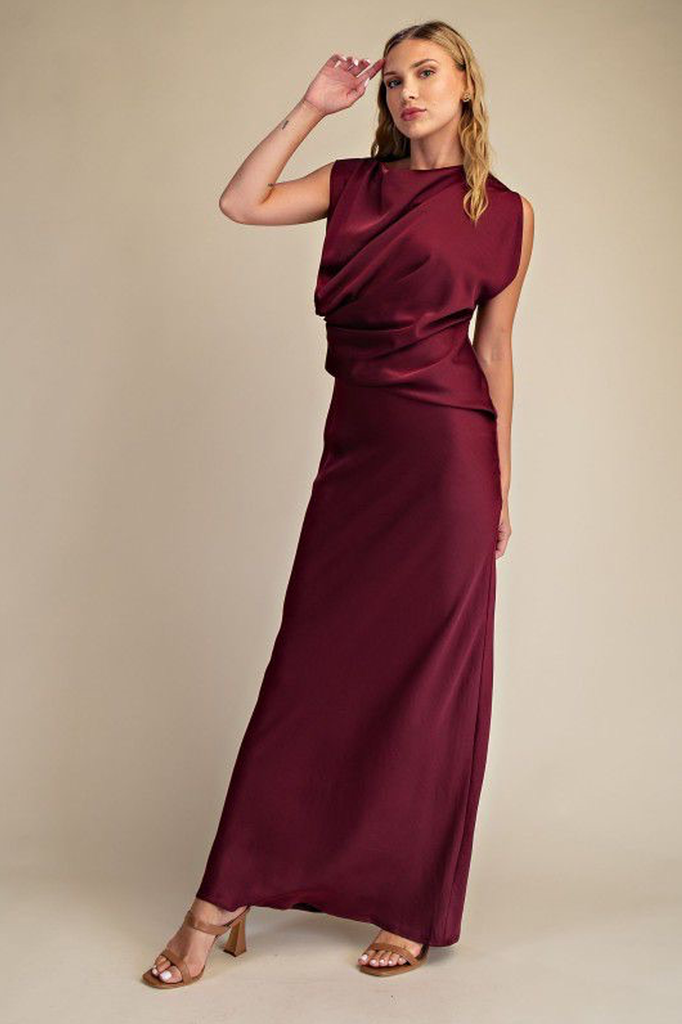 Vestido satinado vino