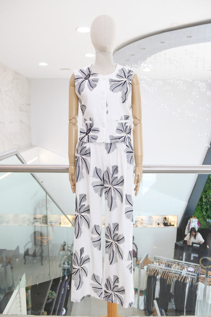 Conjunto B&N floral