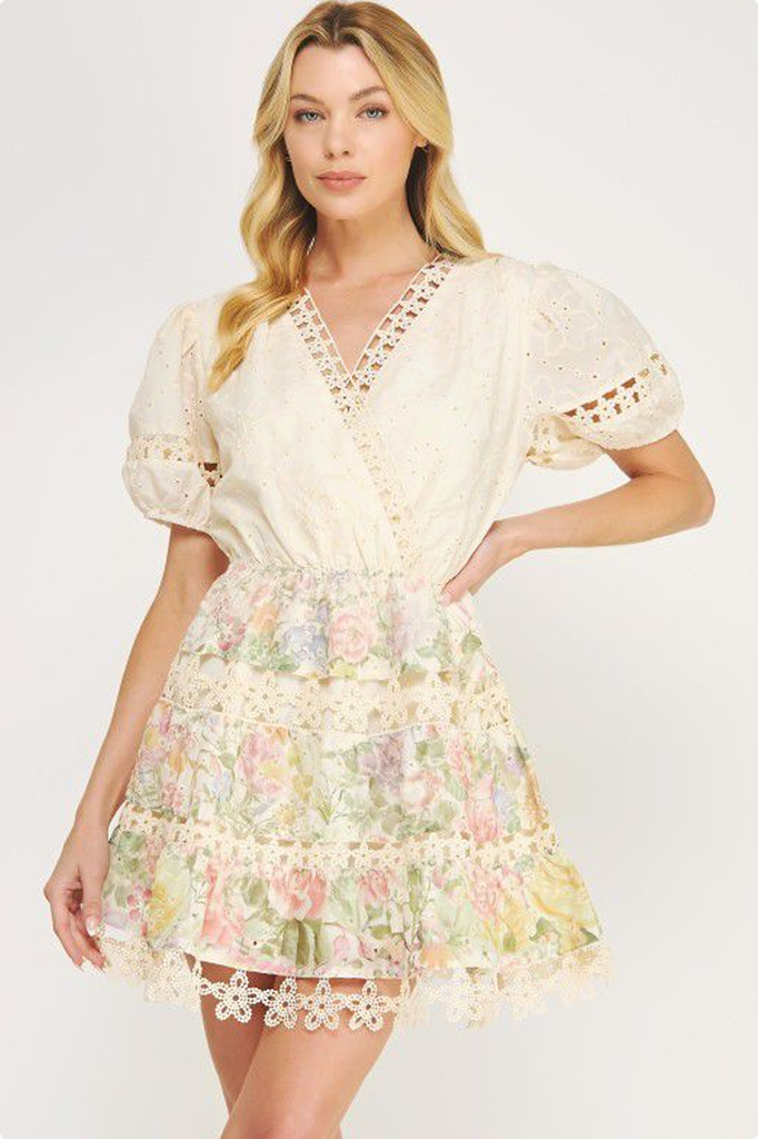 Vestido beige floral