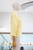Blusa camisera amarillo claro