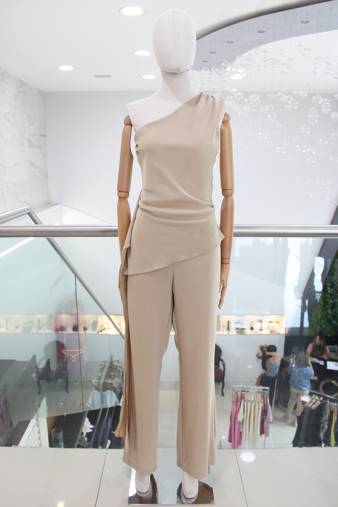 Palazzo beige