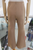 Pantalón flare beige