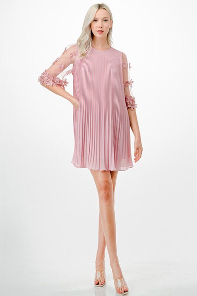 Vestido rosa flores 3D