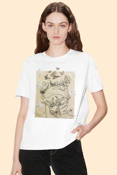 T-shirt blanca mariposas