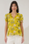 Blusa amarilla flores