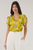 Blusa amarilla flores