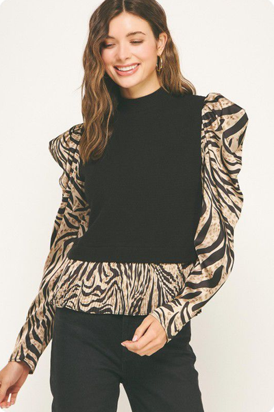 Blusa negra con animal print