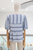 Blusa azul con blanco