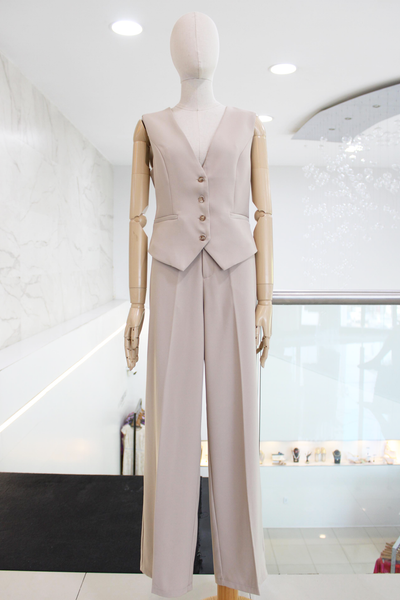 Conjunto beige