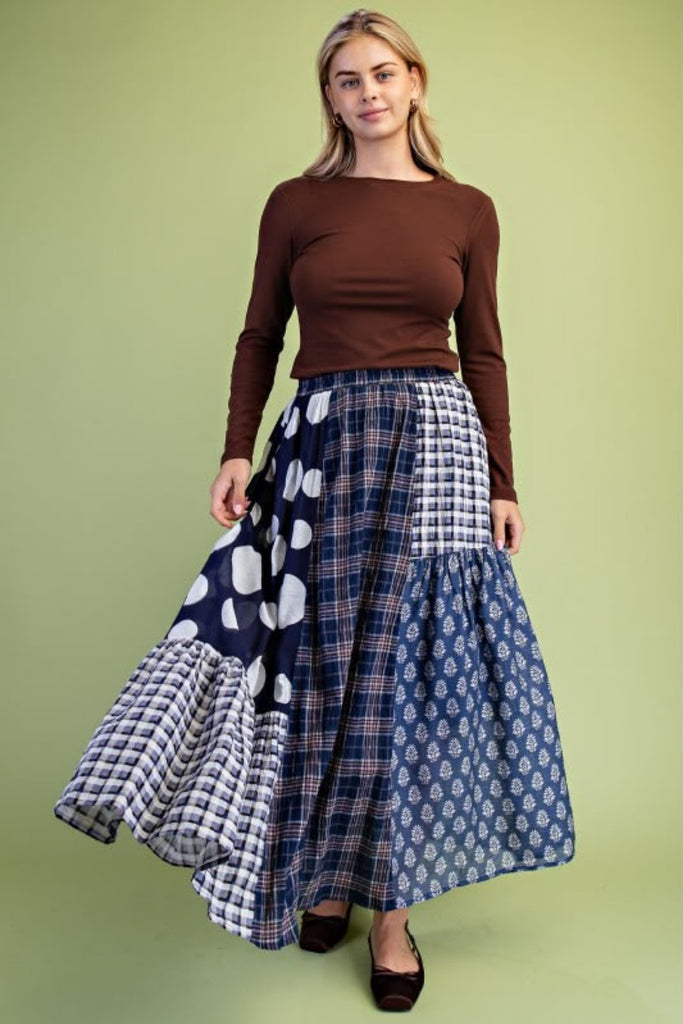 Falda azul estampada