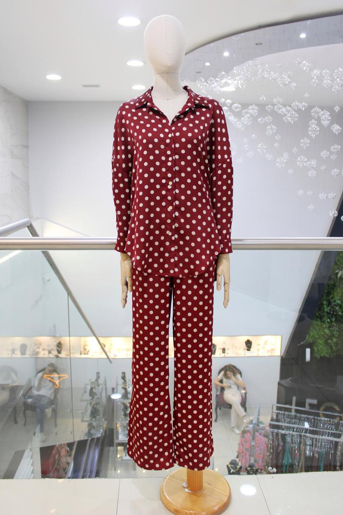 Conjunto polka dots