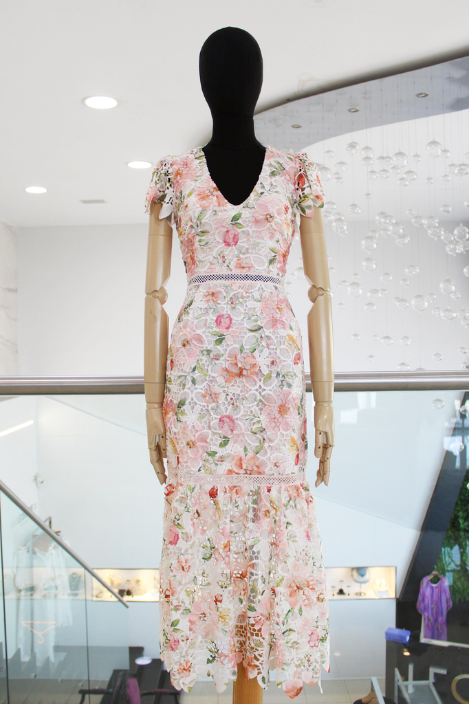 Vestido guipur coral