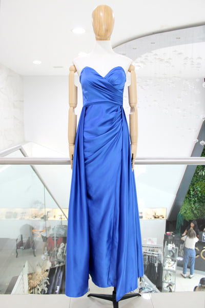 Vestido strapless azul 50/30%