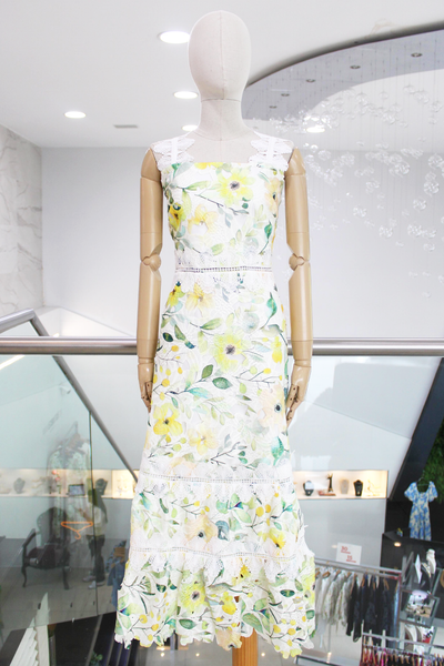 Vestido guipur floral