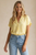 Blusa fluida amarilla