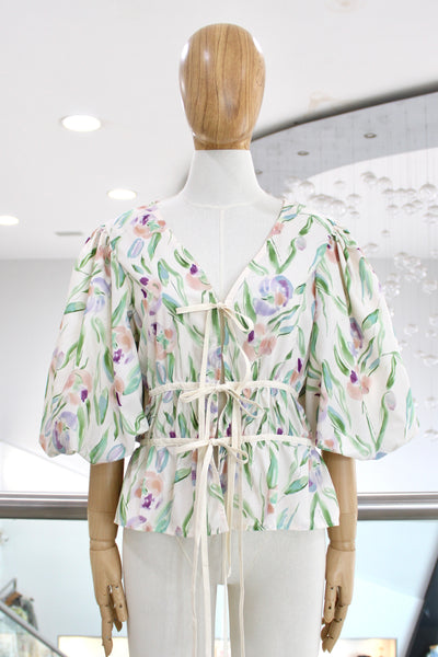 Blusa lazos pastel