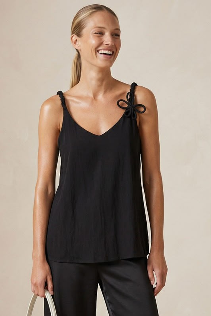 Blusa tirantes negra