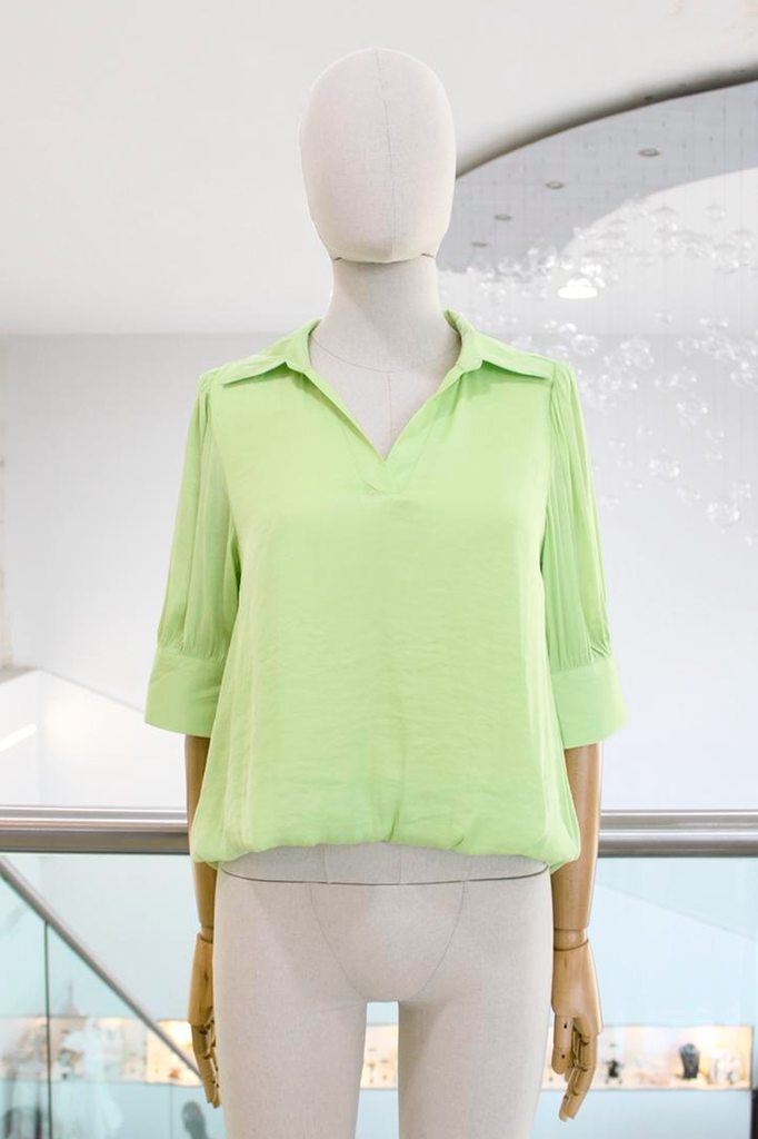 Blusa verde claro