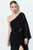 Vestido a un hombro negro