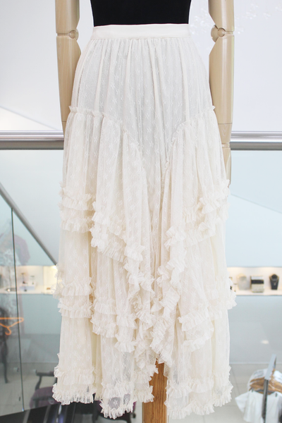 Falda midi beige de encaje