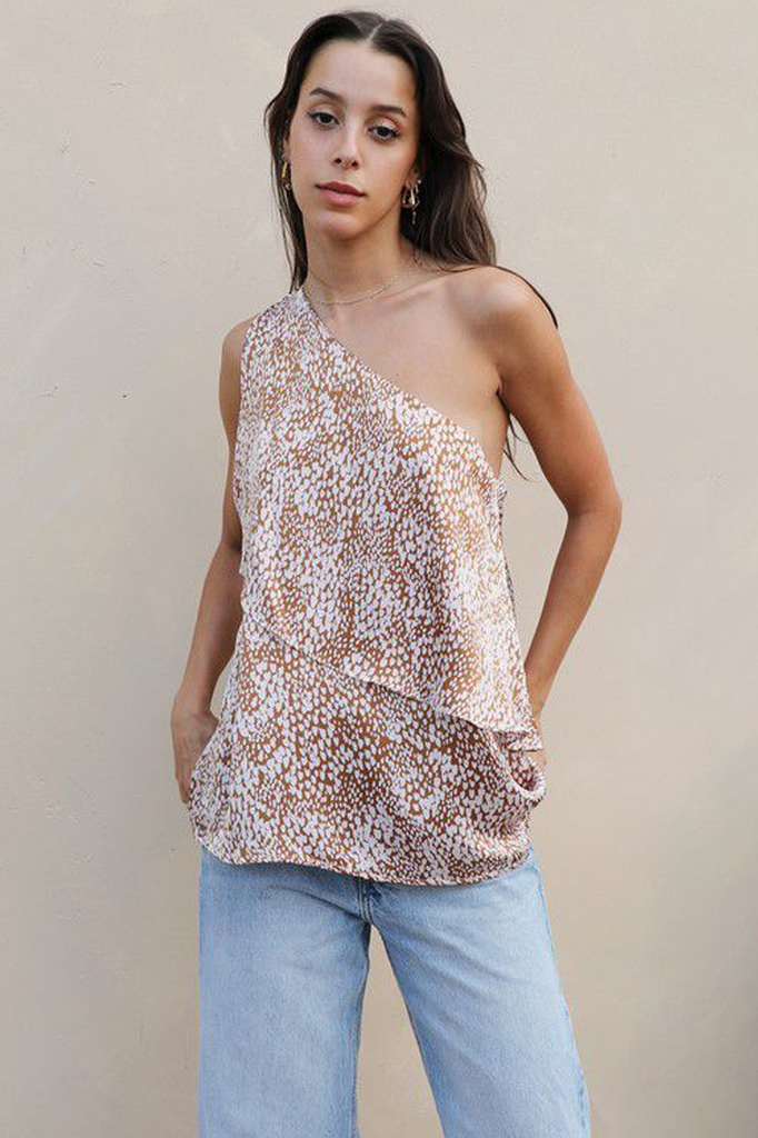 Blusa a un hombro café y beige