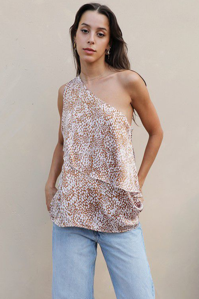 Blusa a un hombro café y beige