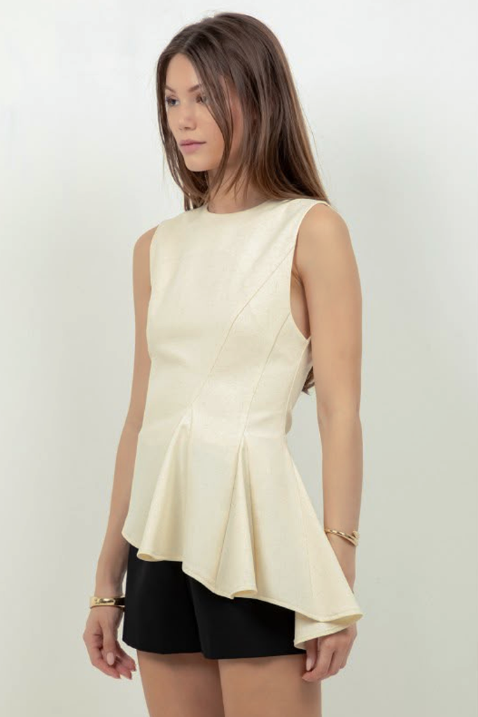 Blusa asimétrica beige