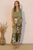 Conjunto verde con hojas beige