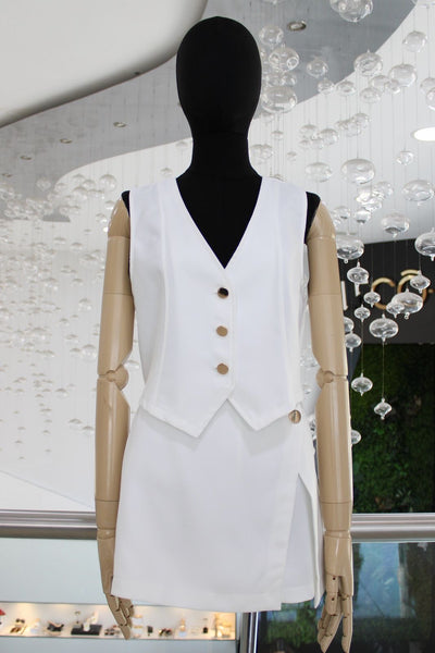 Conjunto blanco botones