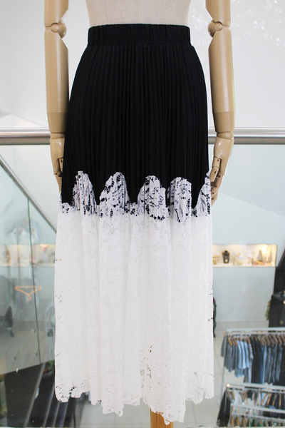 Falda encaje negro con beige