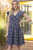 Vestido azul marino bordado