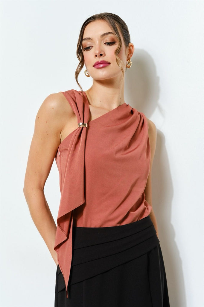 Blusa asimétrica chedrón