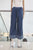 Pantalón denim flores
