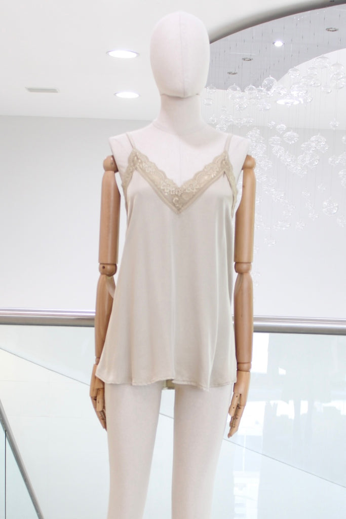 Blusa lencera beige claro