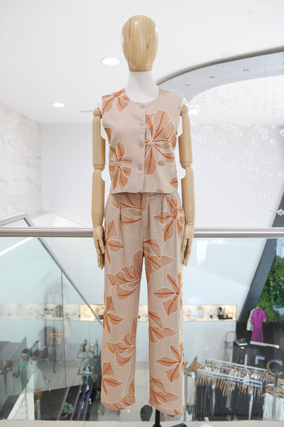 Conjunto beige floral