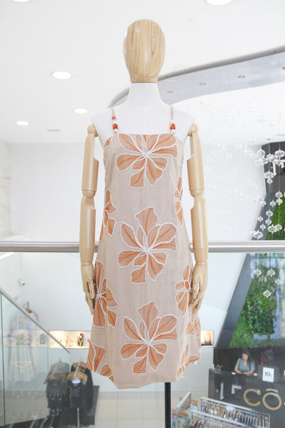 Vestido café floral