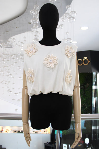 Blusa beige flores 3D