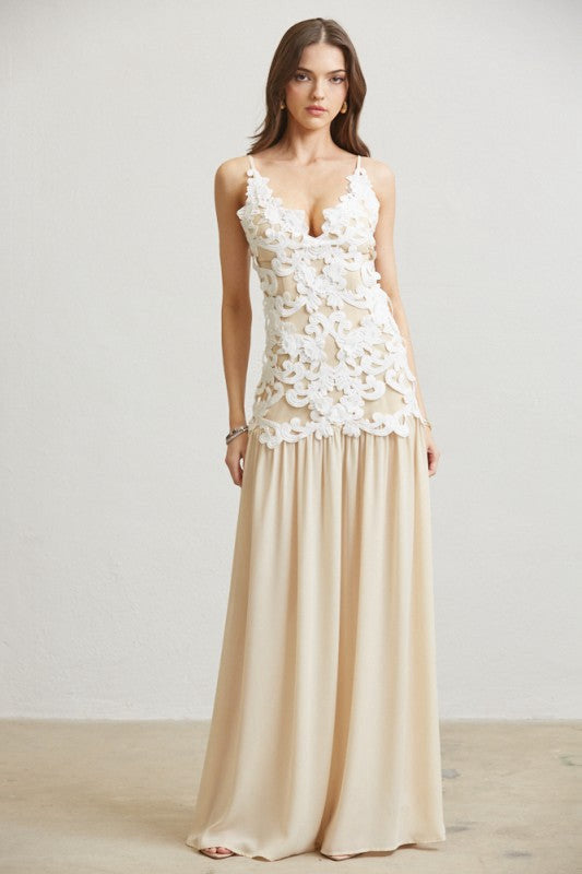 Vestido beige barroco