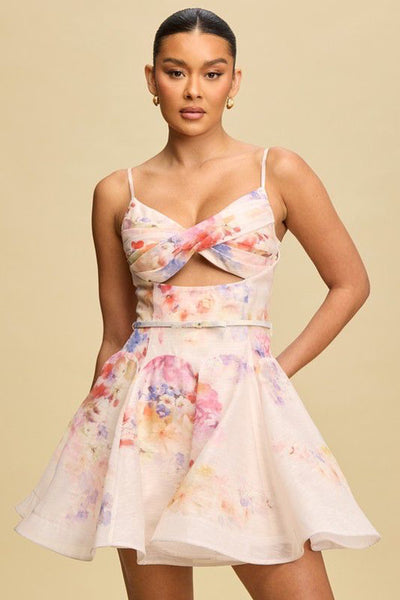Vestido floral corto