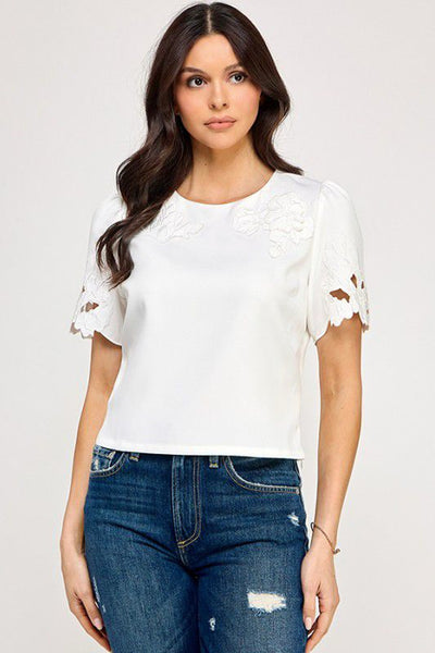 Blusa blanca flores