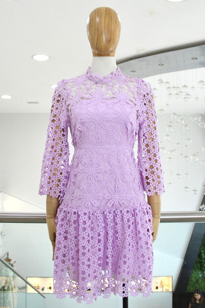 Vestido guipur lila