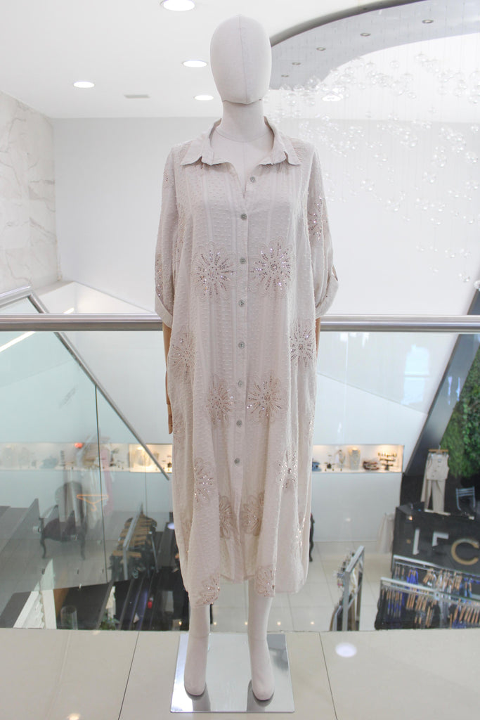 Vestido camisero beige